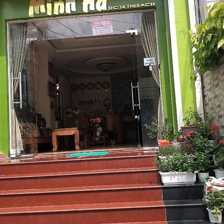 Hotel Khach San Minh Ha Da Lat Esterno foto